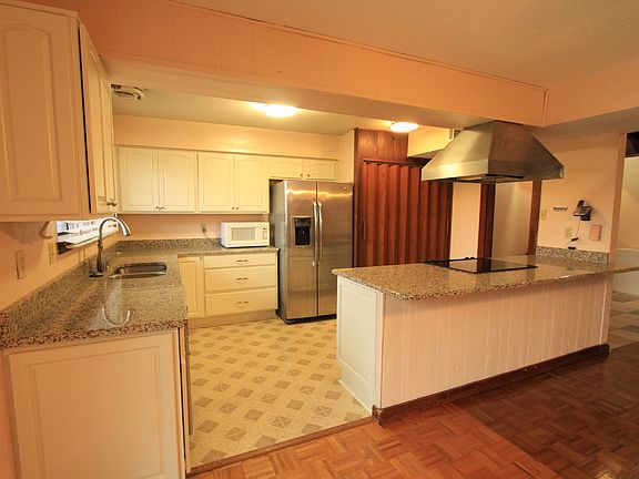 4th image of 2305 Cleary Ave APT 229