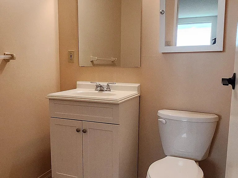 421 Fairview Dr #501 — Photo 24