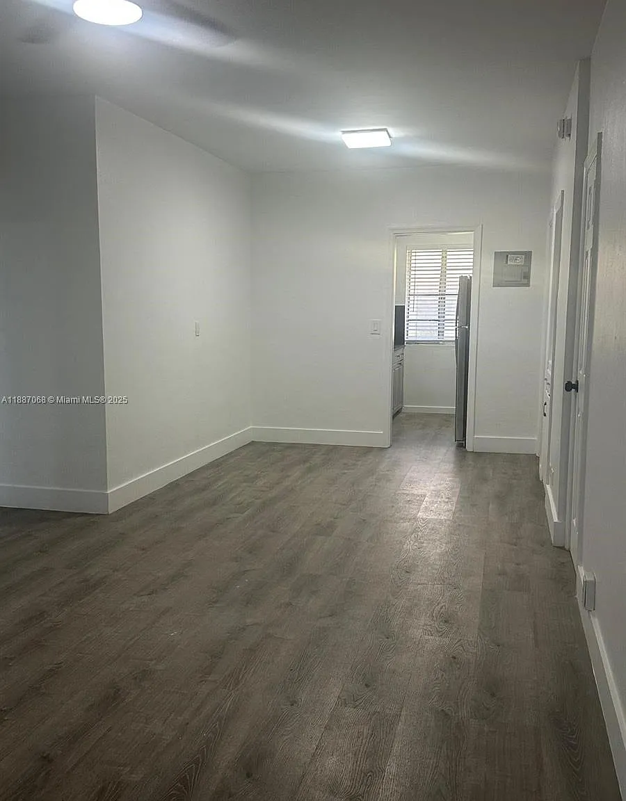 Amd Pl Of 2nd Ocean Front — Photo 1