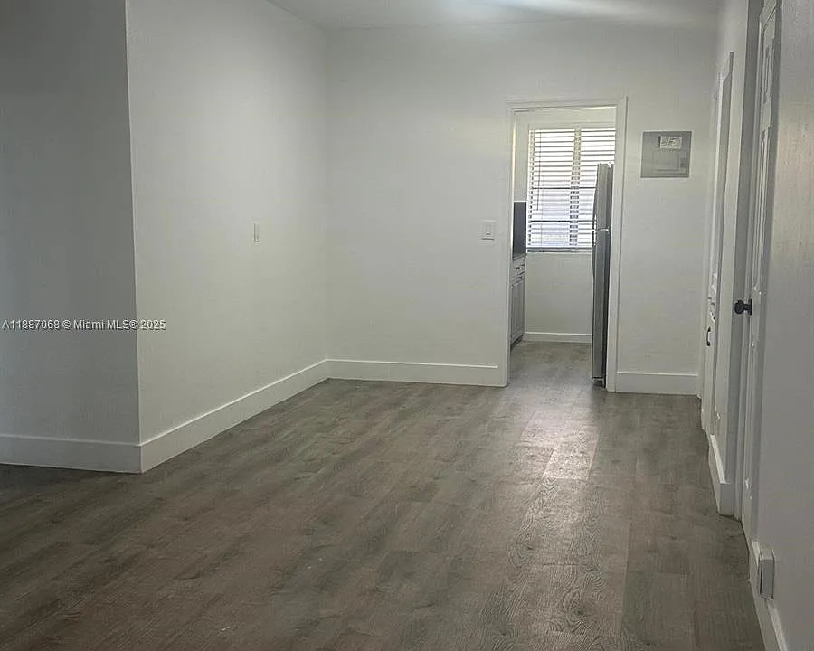 6805 Abbott Ave #1