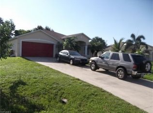 2812 NE 7th Pl, Cape Coral, FL 33909
