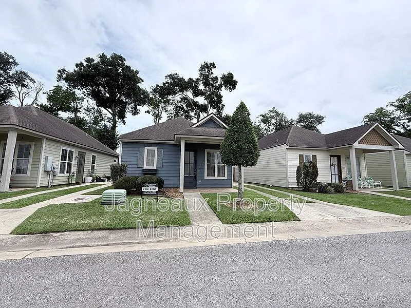 119 Shallowford Dr