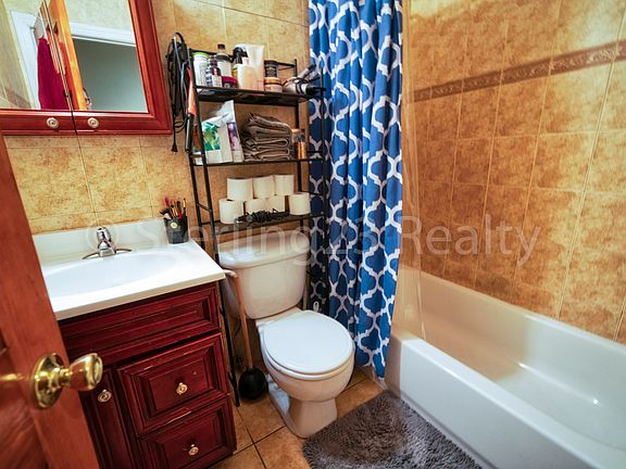 5th image of 39-34 28th St #1F