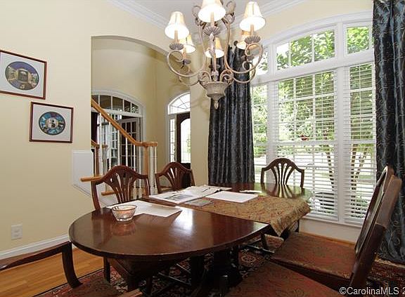 3rd image of 6812 Thornton Oaks Ct