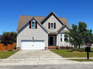 229 Avendale Dr, Rocky Point, NC 28457