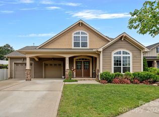 10015 Blackstone Dr, Huntersville, NC 28078