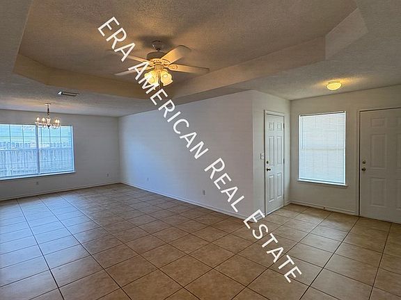 3rd image of 953 Southern Oaks Ct