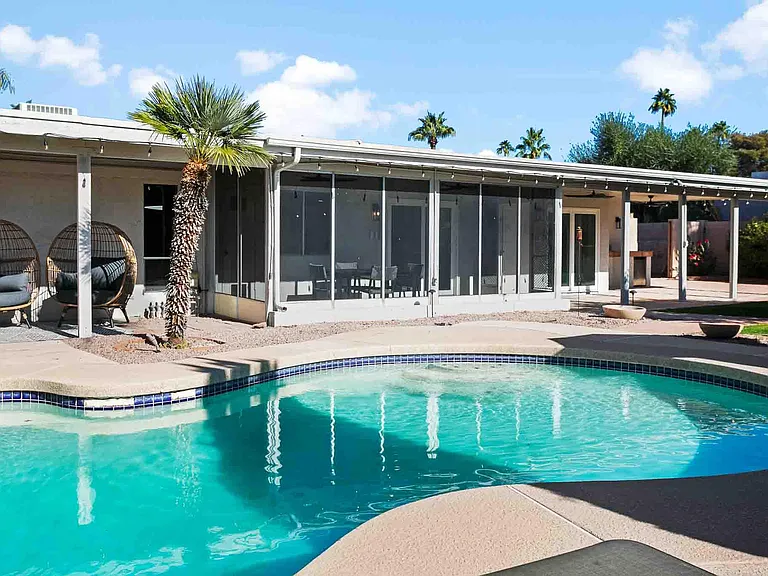 6411 E Presidio Rd — Photo 43