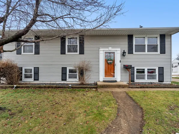 726 Essex Ave, Romeoville, IL 60446