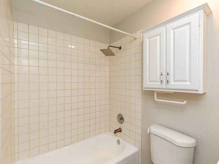 11355 Camarosa Cir — Photo 11
