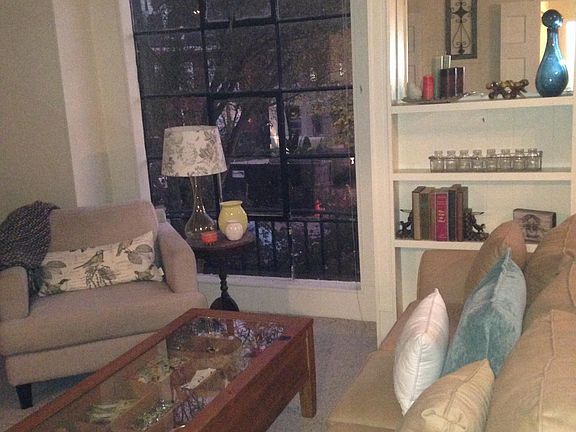 4th image of 4627 McPherson Ave APT 2F
