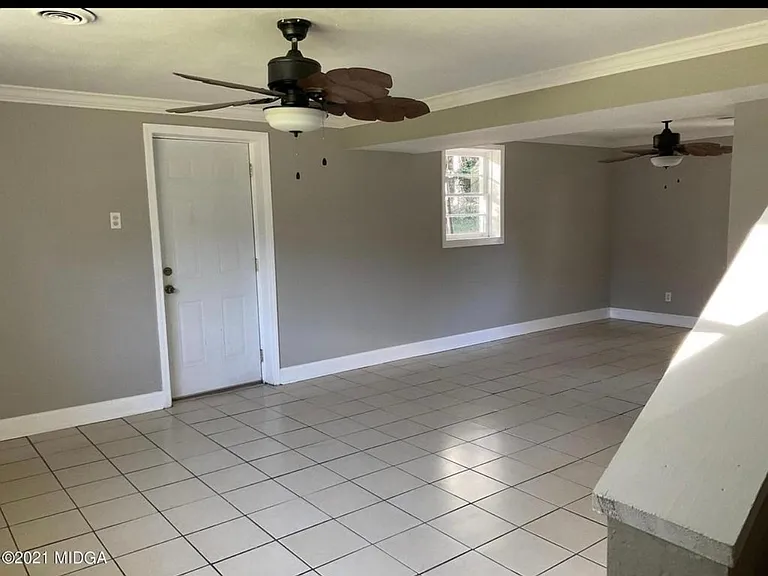 2929 Southshore Dr — Photo 6