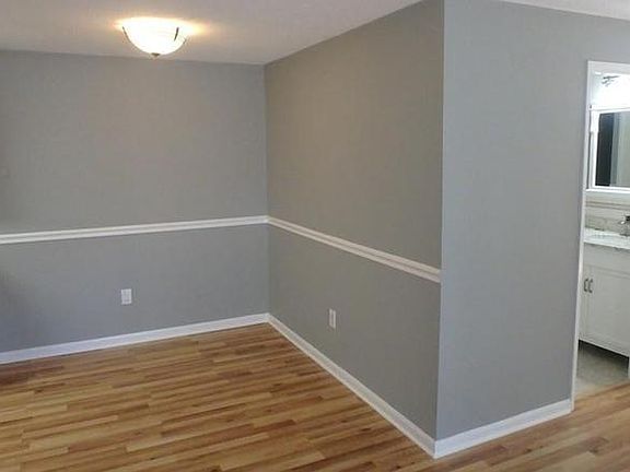 5th image of 44 Silver Hill Ln APT 15