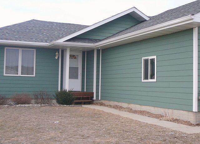 1st image of 1817 Creighton Ave