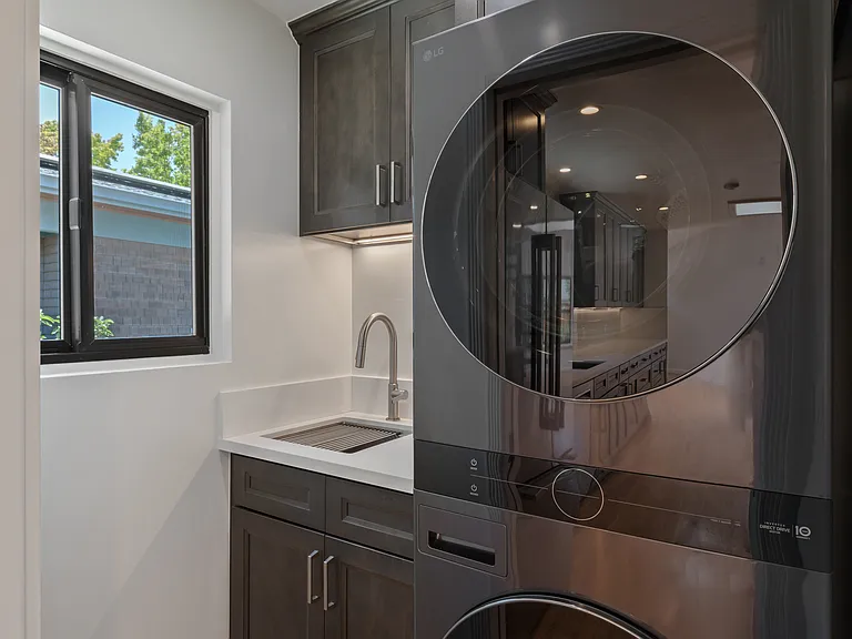 1351 Harker Ave — Photo 12