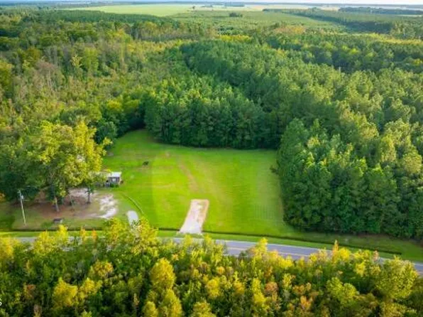 2409 S Fork Creek Road, Creswell, NC 27928