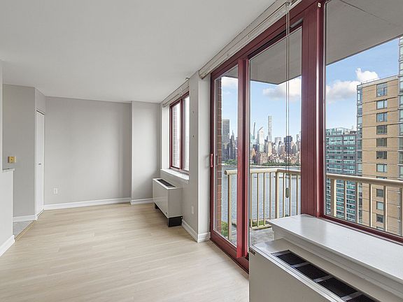 3rd image of 474 48th Ave APT 30D