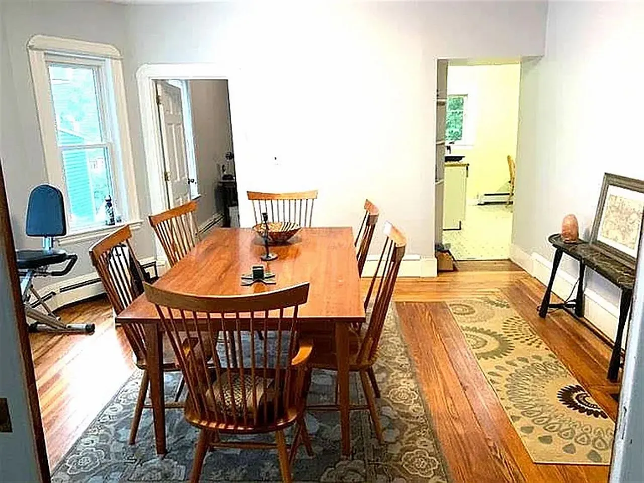 Porter Square / Davis Square / Spring Hill area, 4 bedroom, 1 bathroom apartment — Photo 4