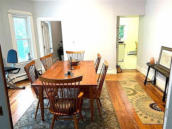 4th image of 37 Charnwood Rd #37