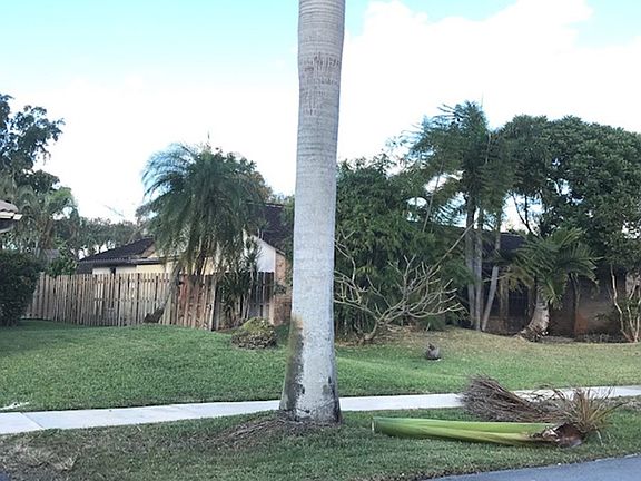 3rd image of 9101 NW 11th Ct