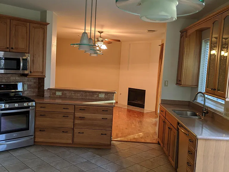 4176 Canyon Glen Cir — Photo 3