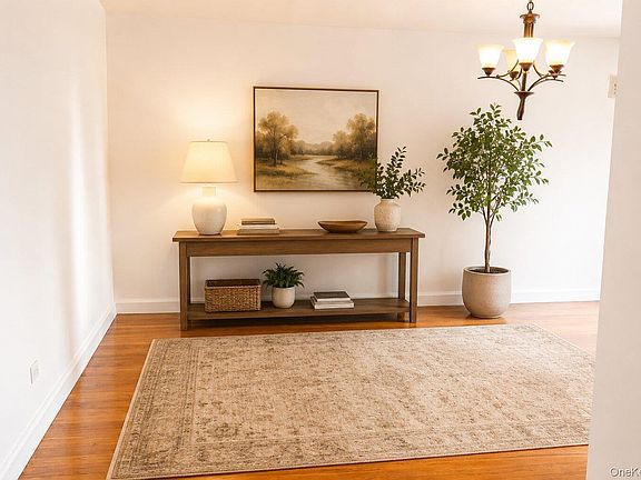 3rd image of 65-10 108th Street #6F