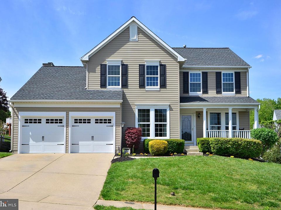 1st image of 402 Silver Beech Ct