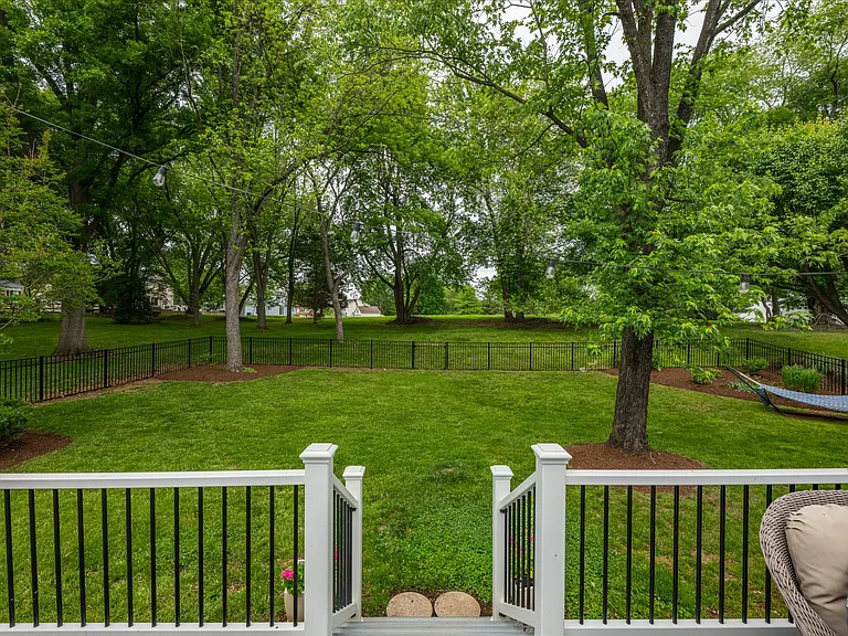 11209 Maine Cove Dr — Photo 38