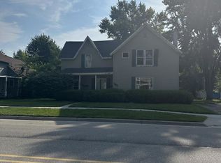 132/134 N Howard Ave, Croswell, MI 48422