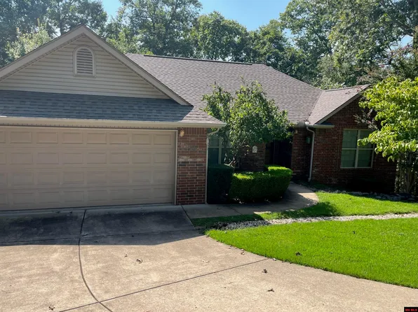 107 Lancelot Ln, Bull Shoals, AR 72619