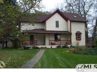 7221 Mabley Hill Rd, Fenton, MI 48430