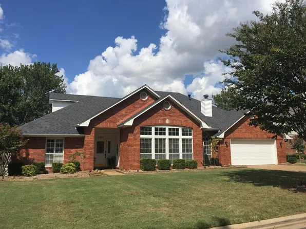 2401 Rannoch Ln, Fort Smith, AR 72908