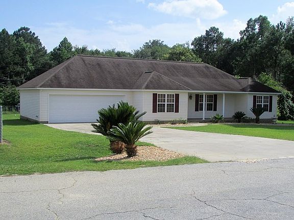 2nd image of 126 Pinoak Cir