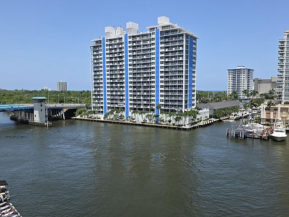 5th image of 936 Intracoastal Dr APT 7B