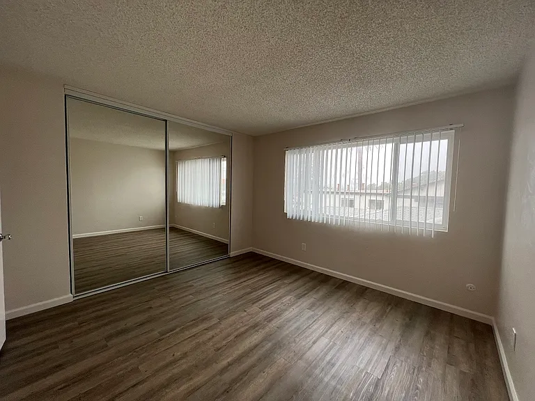 4811 Coronado Ave — Photo 16