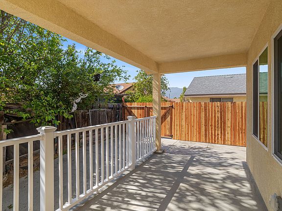4th image of 14815 Country Ln #2