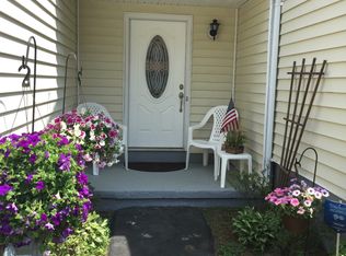 78 Deer Run Dr, Ballston Spa, NY 12020