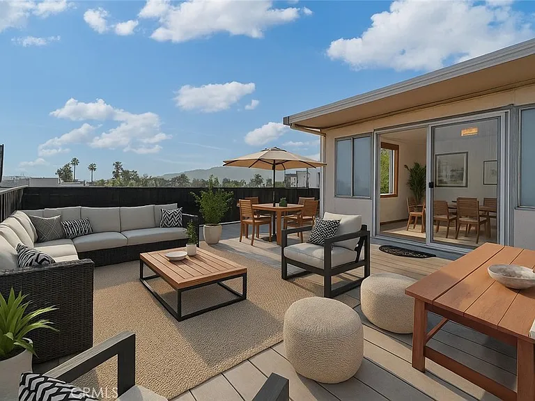 807 N Sycamore Ave #6 — Photo 1