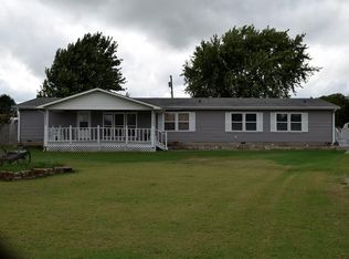 1411 Lakeview Ln, Fredonia, KS 66736