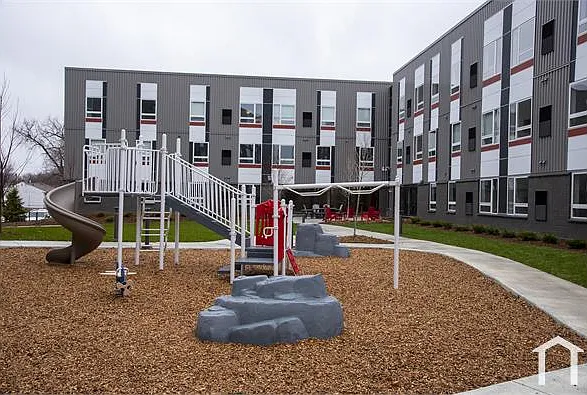 1 bed, 630 sqft, $1,050 — Photo 4
