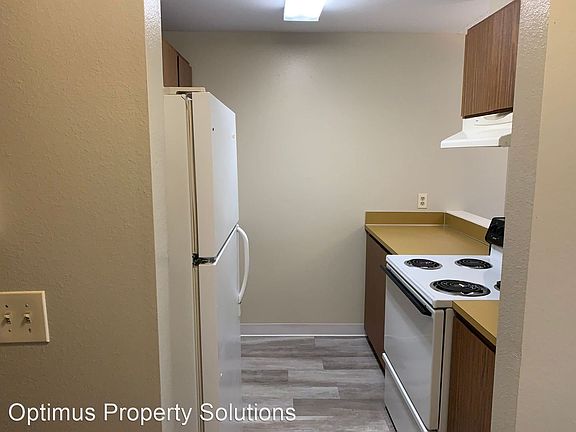 5th image of 2075 Vista Dr #11388558