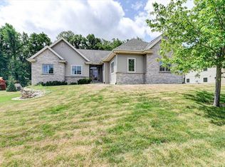 9209 Ashworth Dr, Verona, WI 53593