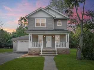 313 Fisher Ave, Piscataway, NJ 08854