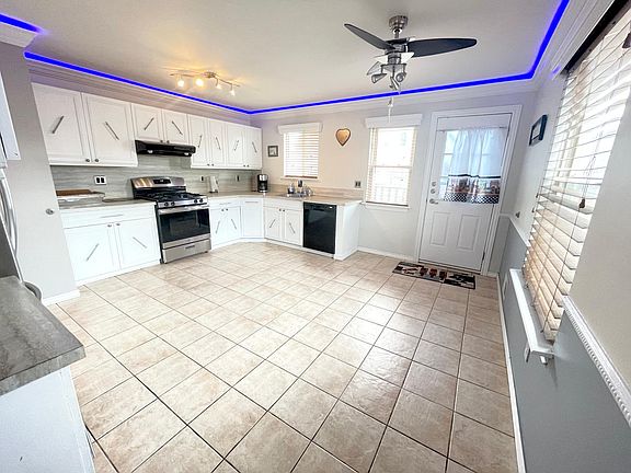 4th image of 43 Simonson Ave #1F-2F