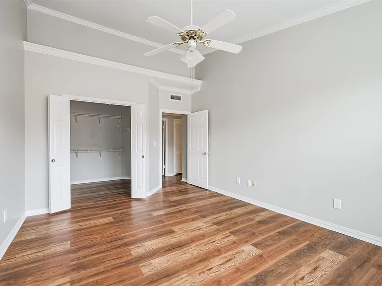 2111 Welch St #B304 — Photo 19