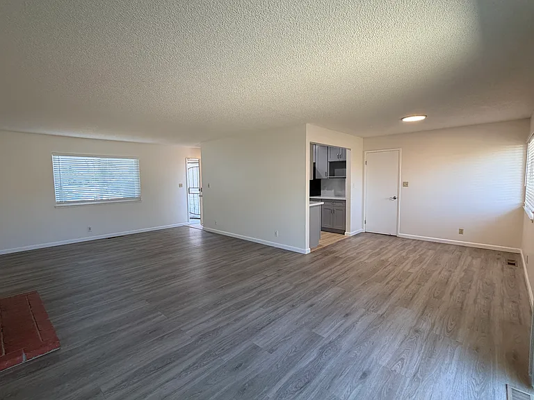35108 Perry Rd — Photo 3