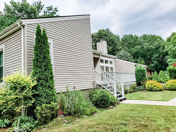 4th image of 237 Lakewood Dr