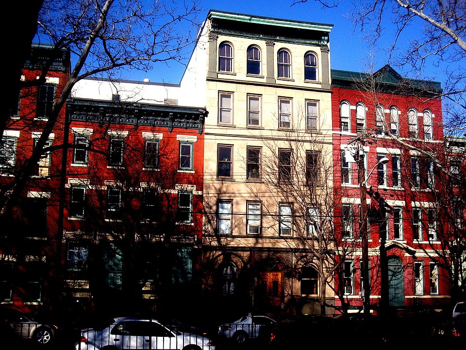 264 9th St. 