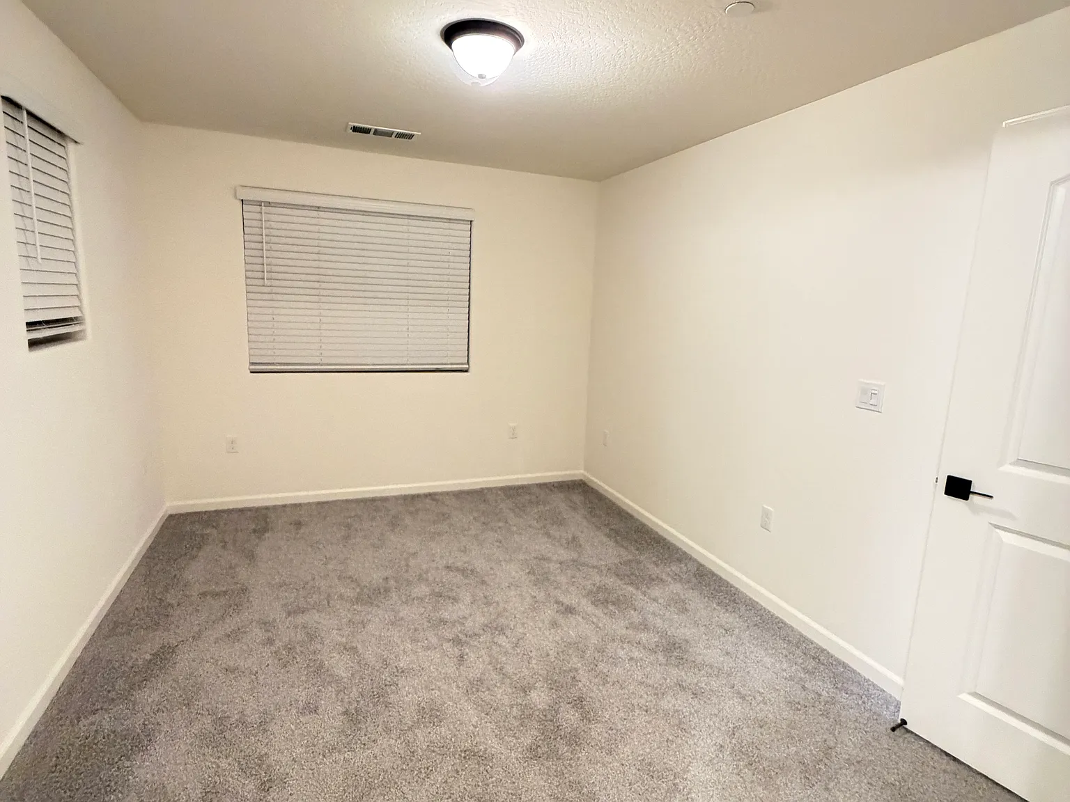 1 bed, $1,600 — Photo 4
