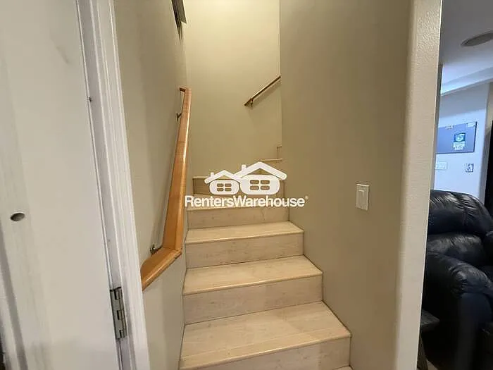 6514 Phinney Ave N #C — Photo 15